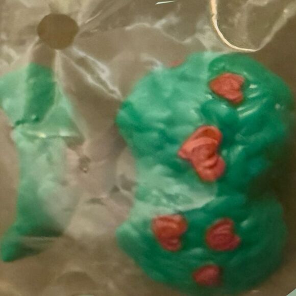 NIP Disney 100 Tsum Tsum Series 2 Queen Of Hearts & Alice Figure Sealed B21 - Picture 4 of 4